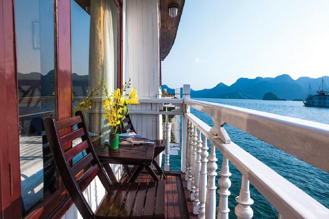 Royal Palace Cruise Ha Long Luaran gambar