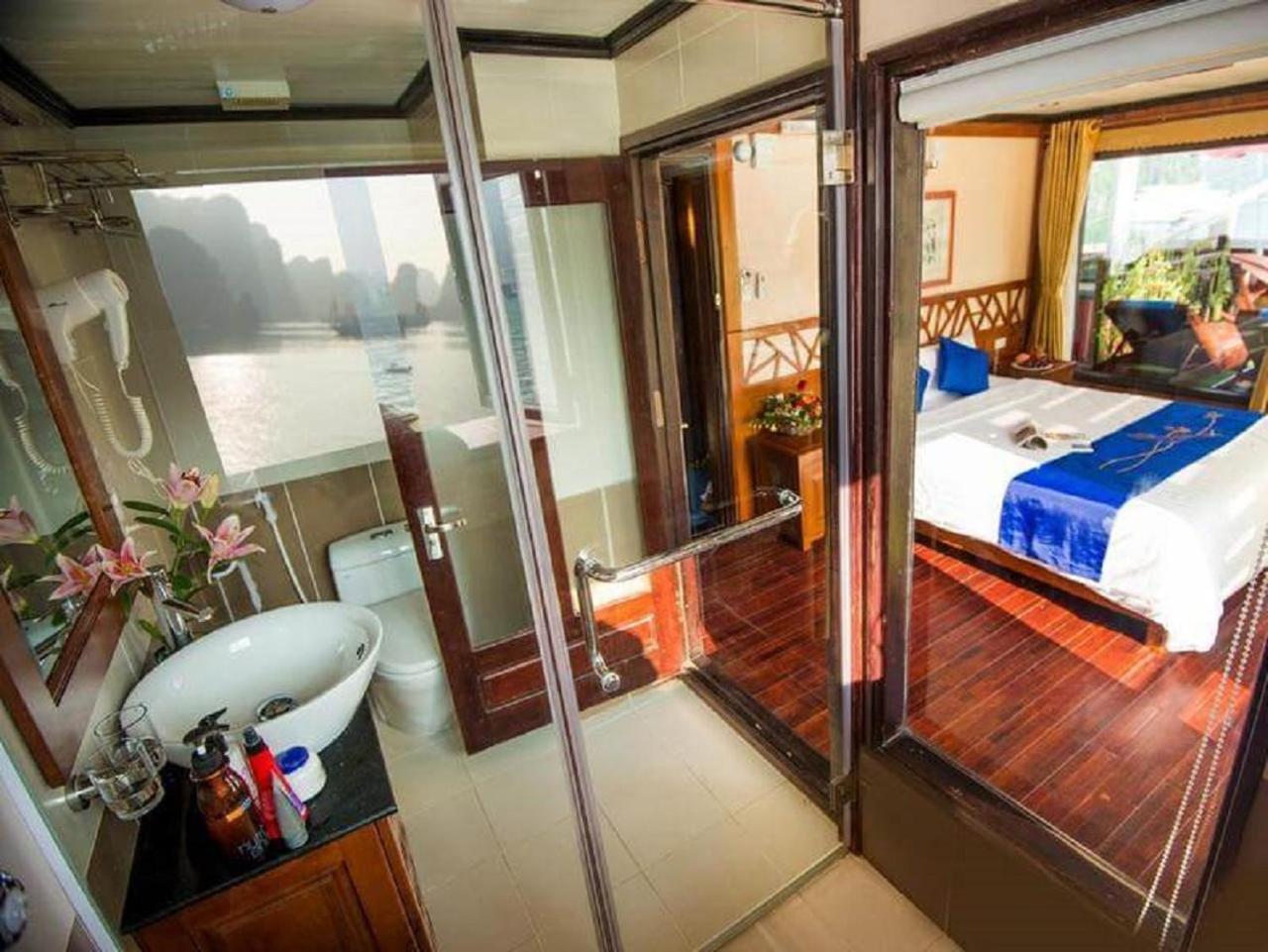 Royal Palace Cruise Ha Long Luaran gambar