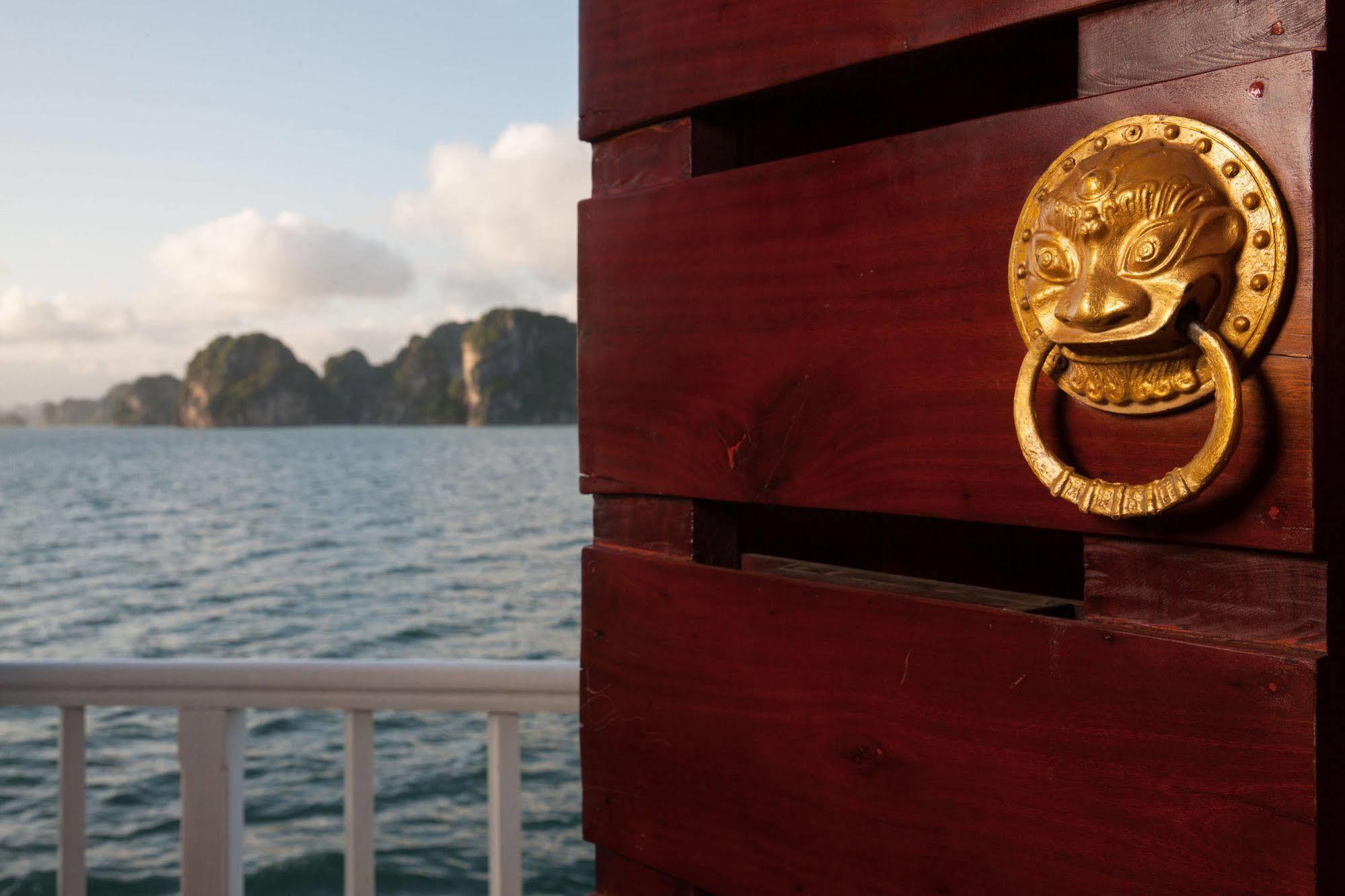 Royal Palace Cruise Ha Long Luaran gambar