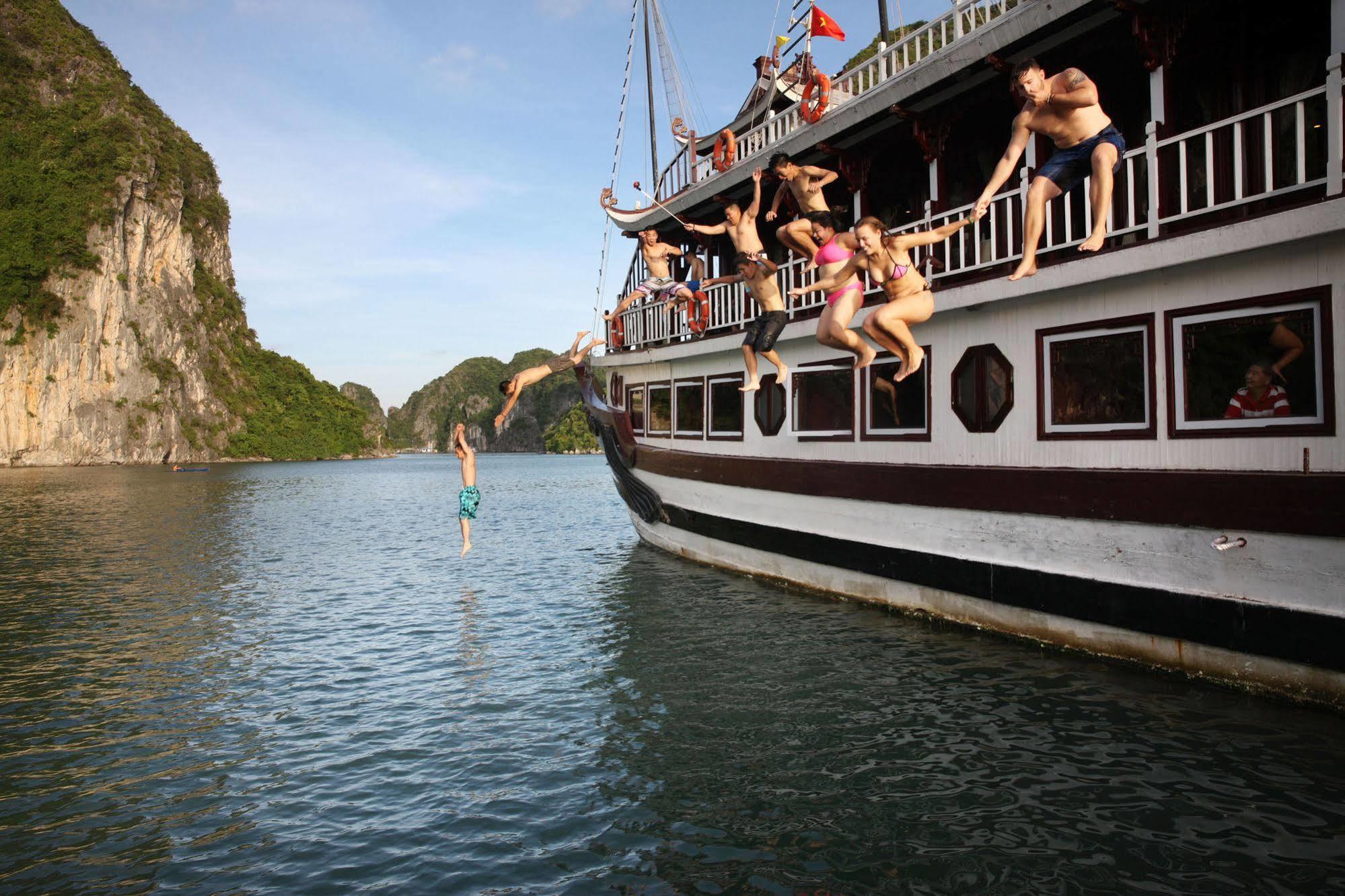 Royal Palace Cruise Ha Long Luaran gambar