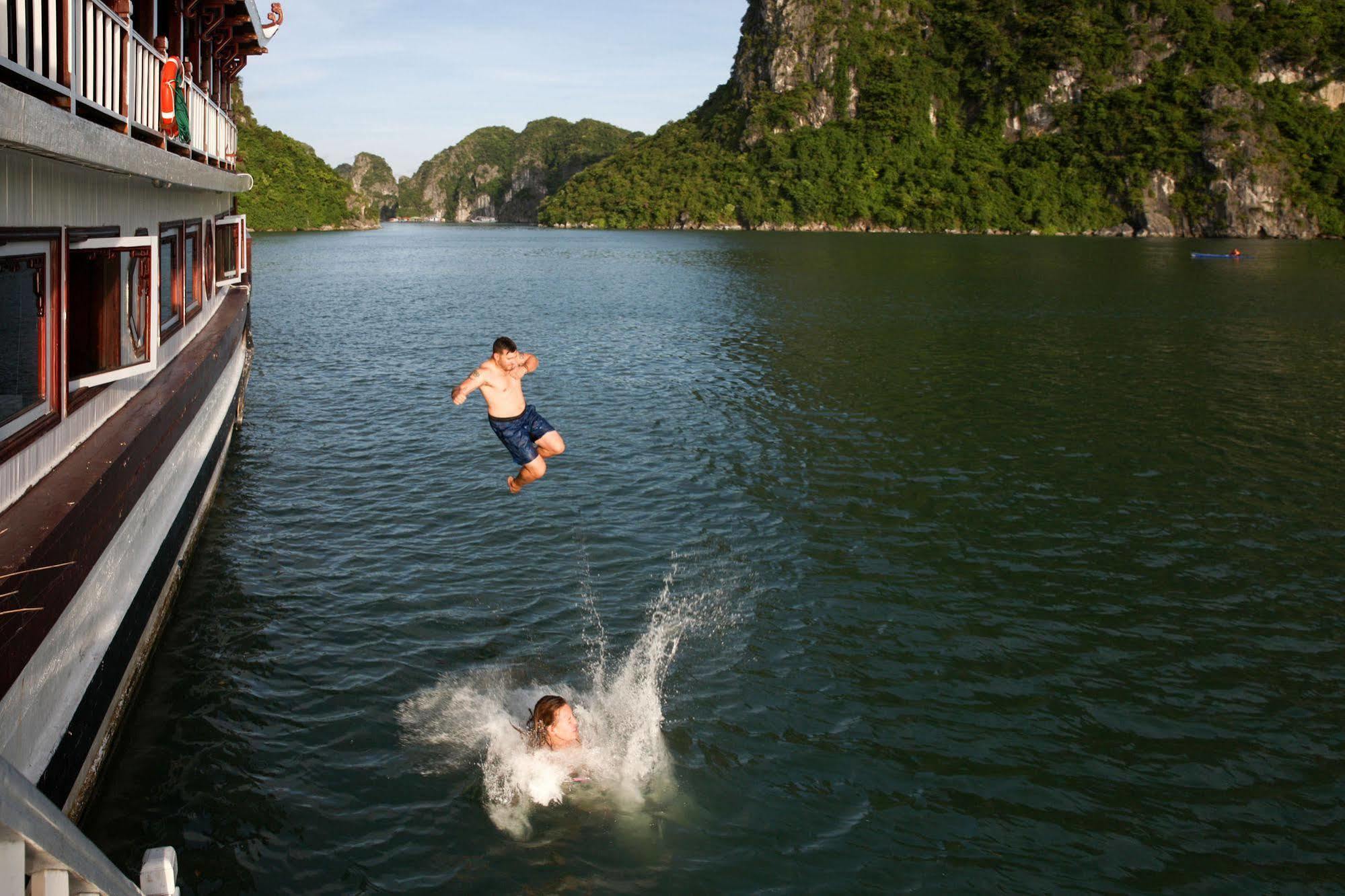 Royal Palace Cruise Ha Long Luaran gambar