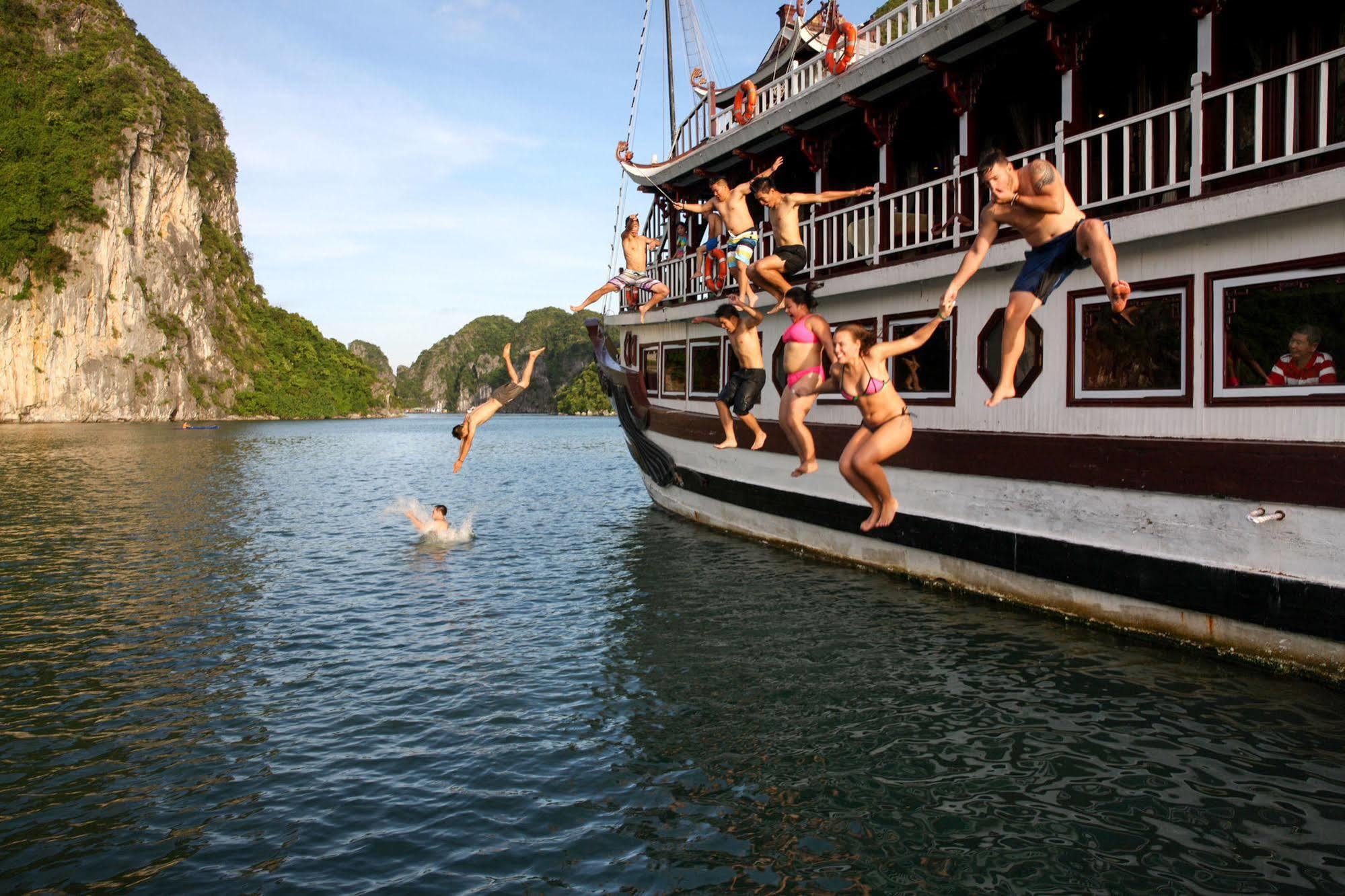 Royal Palace Cruise Ha Long Luaran gambar